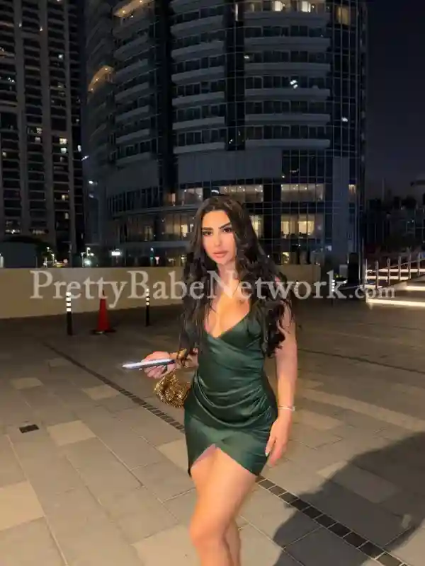 Moroccan Flight Attendant Elite Escort Fatiha Now in Central Park, Kolkata