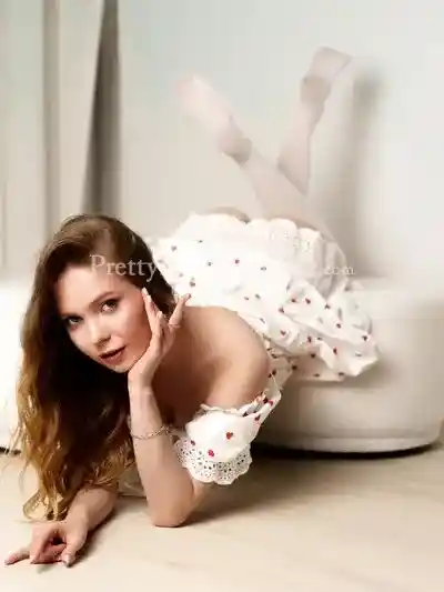 Satisfy Your Sexual Fantasies With Young Female Escort Amber