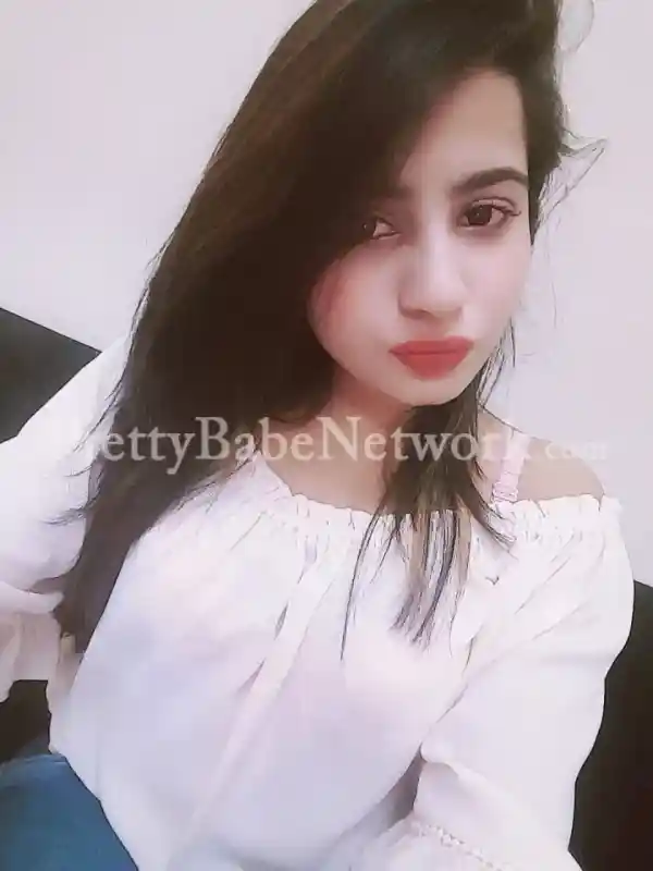 Your Bengali Call Girl Malika Here in Burrabazar, Kolkata! Intimate GFE  Hookups