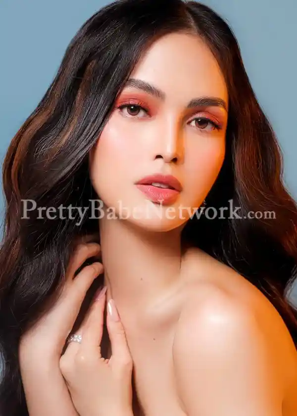 Meet Ashley- Celebrity Filipino Escort in South City Mall, Kolkata for Massage & Hookups