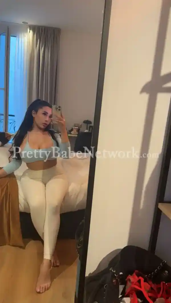 French High Class Escort Lucienne Companionship & Hookups in AJC Bose Road, Kolkata