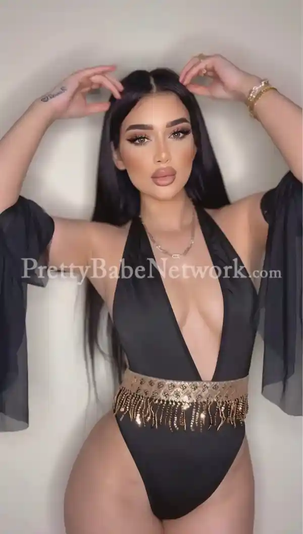 Back in Kolkata Syrian Escort Mariam Here in Central Park for Erotic Adventures