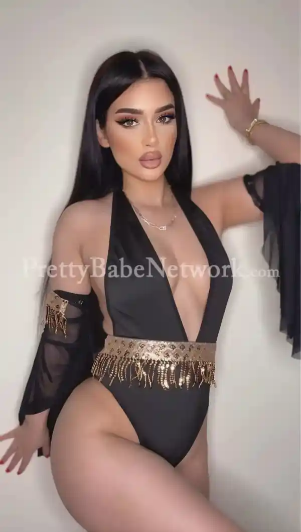 Back in Kolkata Syrian Escort Mariam Here in Central Park for Erotic Adventures