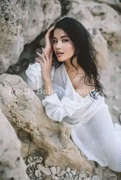 I'm Anisha, Ready to Join You in a Fantastic Encounter near ShyamBazar, Kolkata