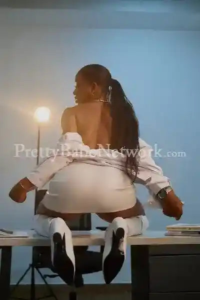 African Escort Katherine in Kolkata for 2 Weeks! Contact Me ASAP!!