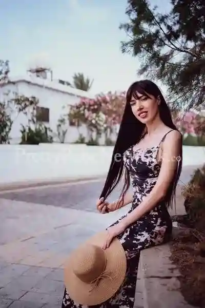 Call Thai Masseuse Escort Nancy in Kolkata for Erotic Massages & Sex