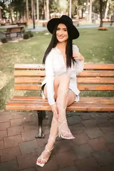 Hire Kolkata Big Boobs Escort Nisha for Intimate Lovemaking!