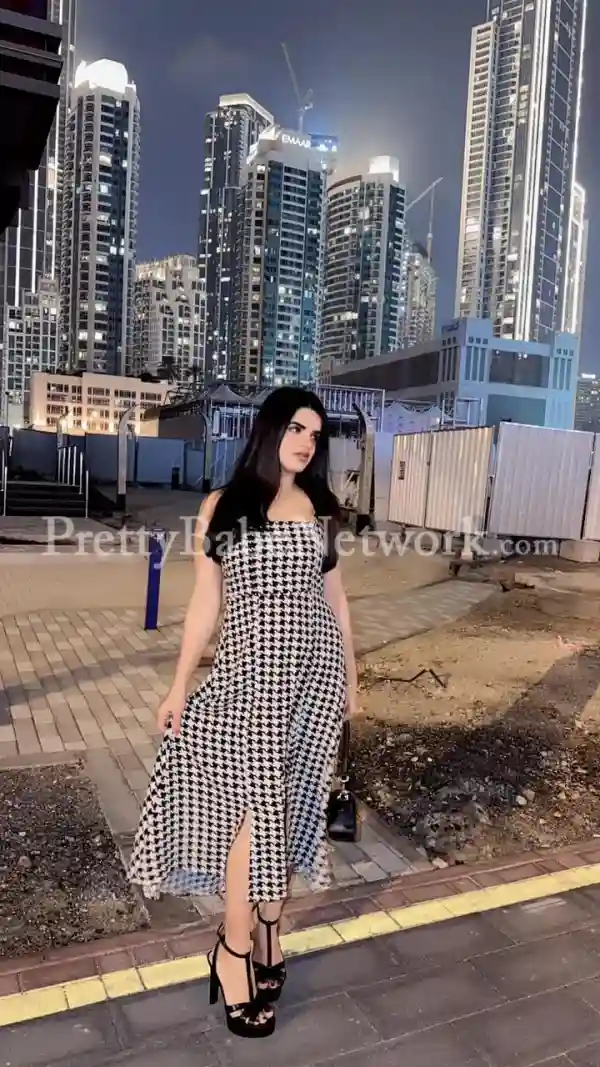 I Nishika, Indian Independent Escort living Near Sonagachi, Kolkata- Roleplay Sex 69