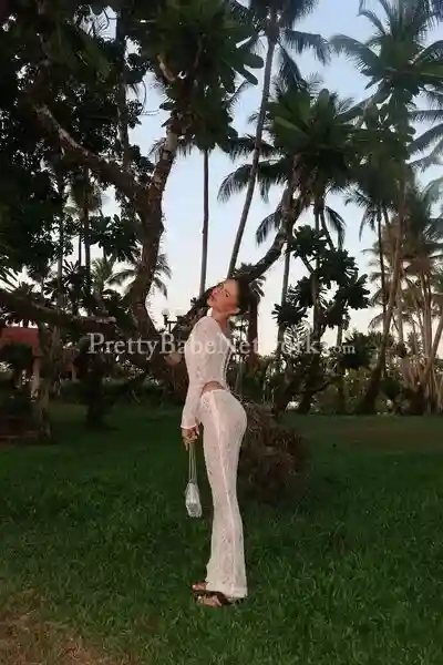 Kolkata Travel Escort Payal is Here to Make Your Trip Truly Erotic