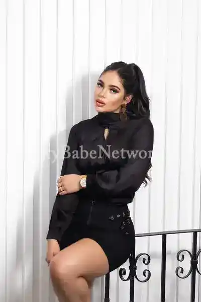 Honey, I am Shivani Independent Call Girl! Enjoy With Me 69 & Roleplay