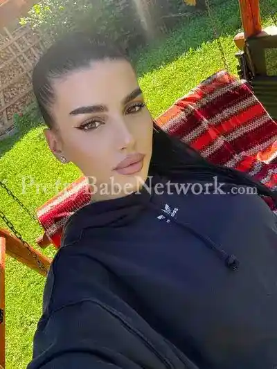 Satisfaction Guaranteed! Ashiya Escort From Oman in Peerless Inn, Kolkata