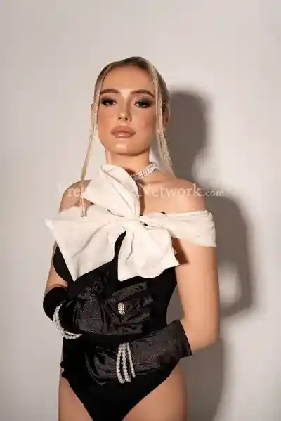 22-Year-Old Exotic Blonde Model Escort From Estonia in Kolkata