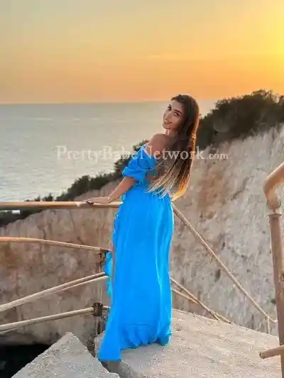 Kolkata Ramp Model Escort Sanvi Offers Top-Notch Call Girl Services