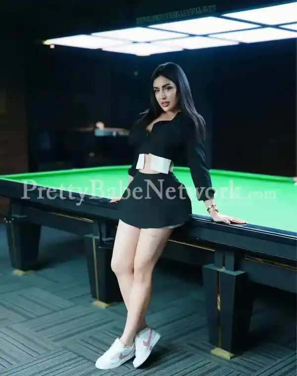 Back in Kolkata Belarusian Escort Shariel Offers You Intimate Sex Meets