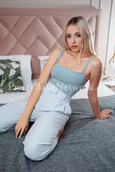 Russian Call Girl Amelia Awaits Your Call Altair Boutique Hotel, Kolkata