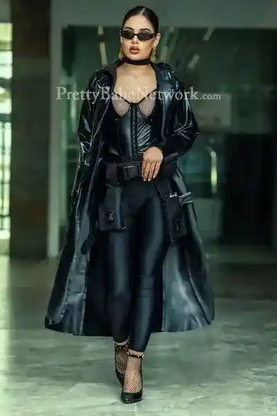 Indulge in Intimate Hookup Night With Young Belarusian Escort Kim