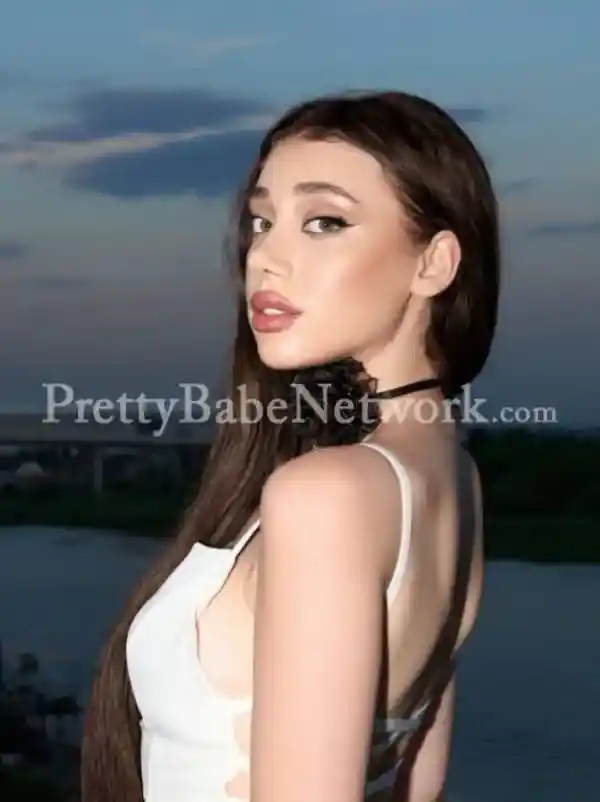 100% Genuine Russian Escort Lilit New in Kolkata near Camac Street