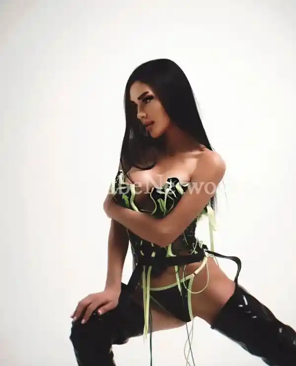 Melania- Russian Escort in Salt Lake, Kolkata! Plan Sex Hookups Tonight