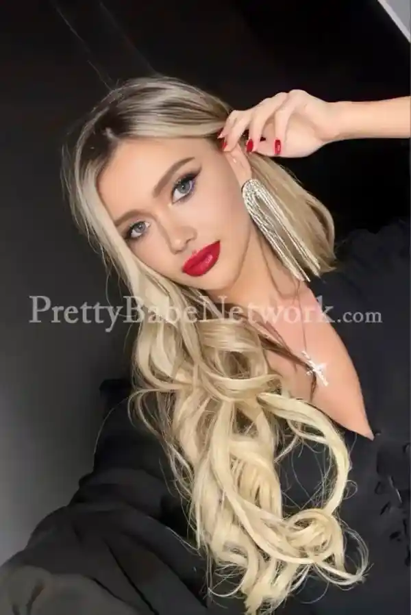 I'm Olga- Russian Escort in Kolkata Waiting for Unforgettable Sensual Encounters With You