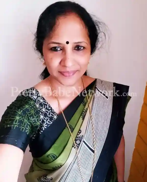 Bengali sexy aunty video call service - Indian escort  in Kolkata