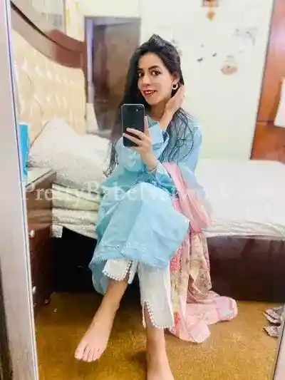 Jeevika Newly Married Bhabhi Call Lady! Only Incalls in VIP Road, Kolkata