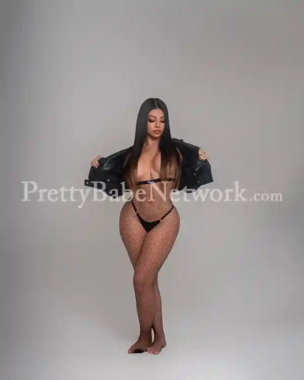 Georgina- OnlyFans Model & Mexican Escort Visiting Park Street, Kolkata in 2 Days