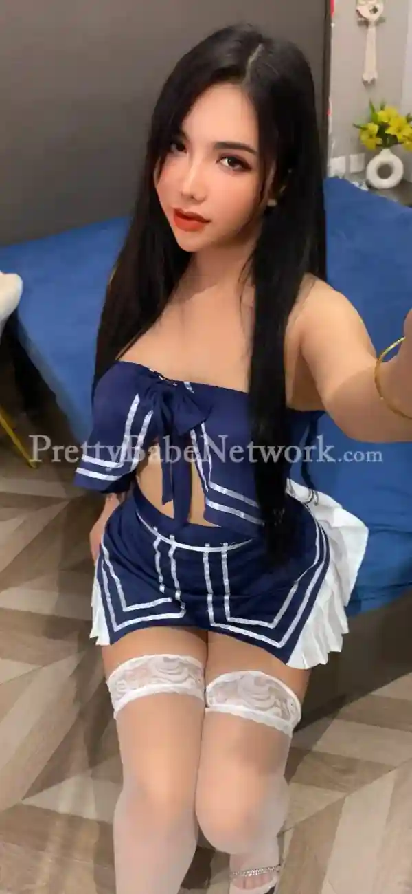OnlyFans Model & VIP Call Girl in Baranagar from Vietnam! Blowjob & Massage